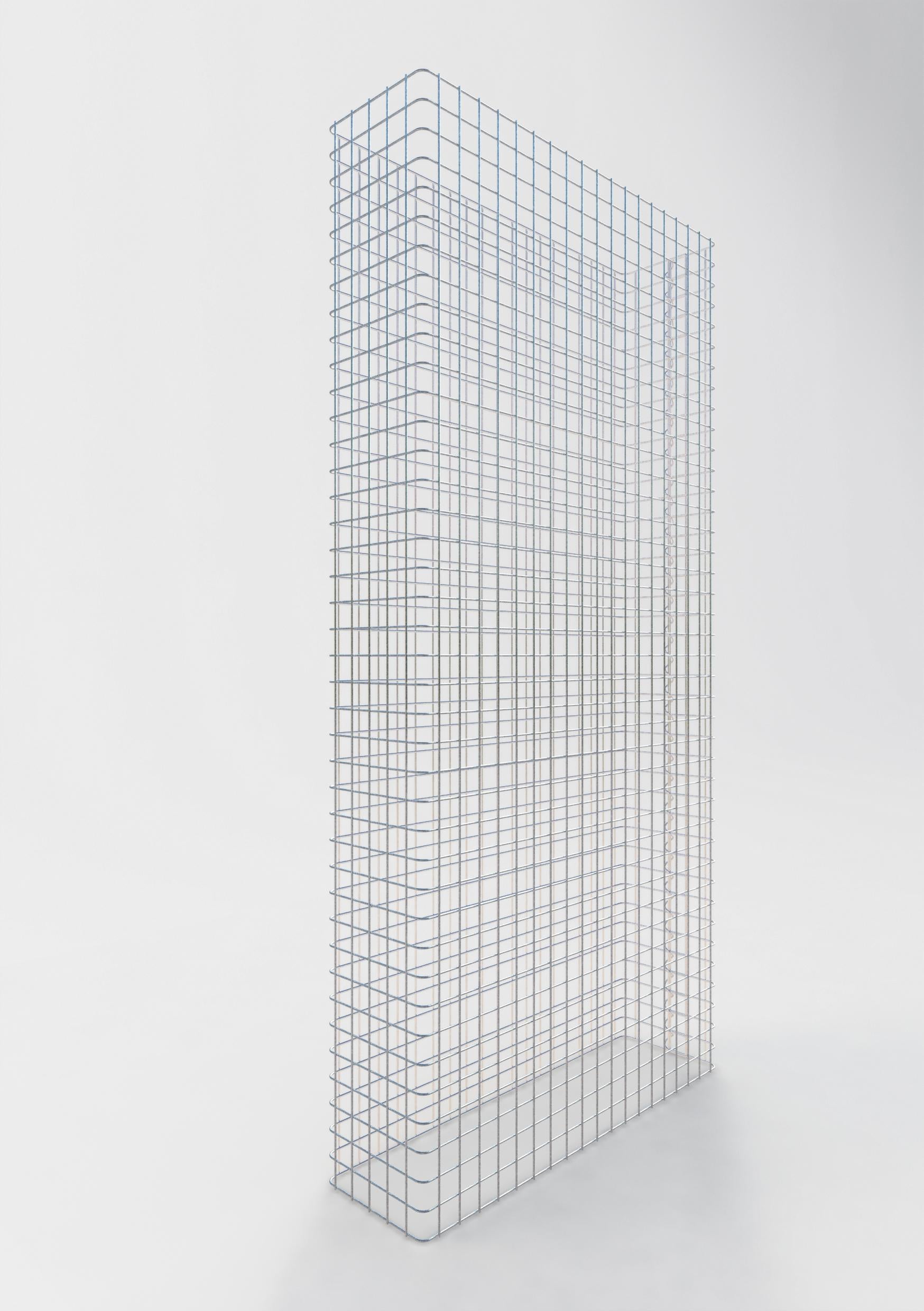 Schanskorfomheining lengte 97 cm, hoogte 160 cm, diepte 27 cm, maaswijdte 5 x 5 cm