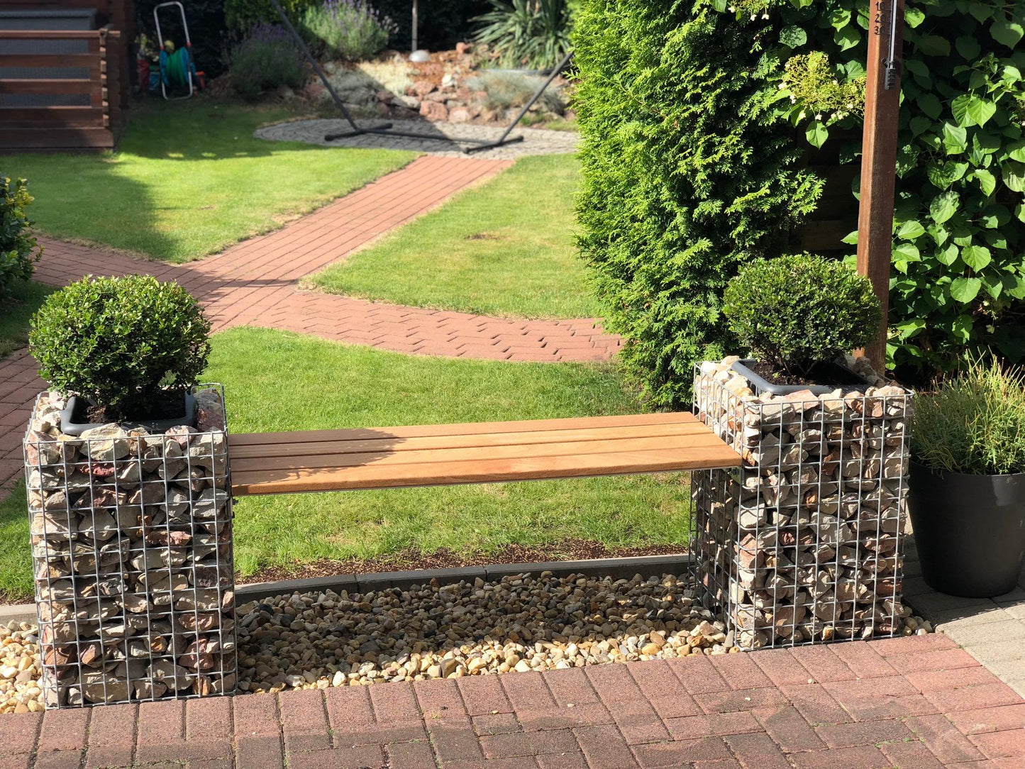 Banco de jardín con 2 columnas para flores - Madera de cumarú, 200 cm de largo x 62 cm de alto x 37 cm de profundidad, galvanizado en caliente, MW 5 x 5 cm