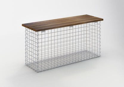 Banco de gabiões com madeira de Cumaru, 105 x 50 x 30 cm (C x A x P), galvanizado, MW 5 x 5 cm, com fecho em espiral